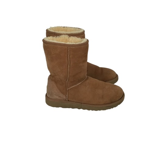 UGG 1016223 Women's Classic Short II Boot Chestnut Brown Size 8 - Picture 2 of 11