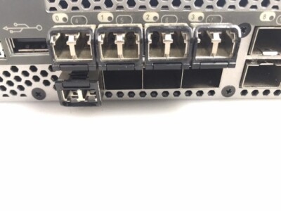 HP StorageWorks 8/8 8-ports Enabled SAN Switch AM867B Storage Area