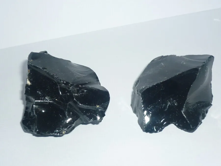 cristalloterapia OSSIDIANA NERA GREZZA A++ mineralogia roccia