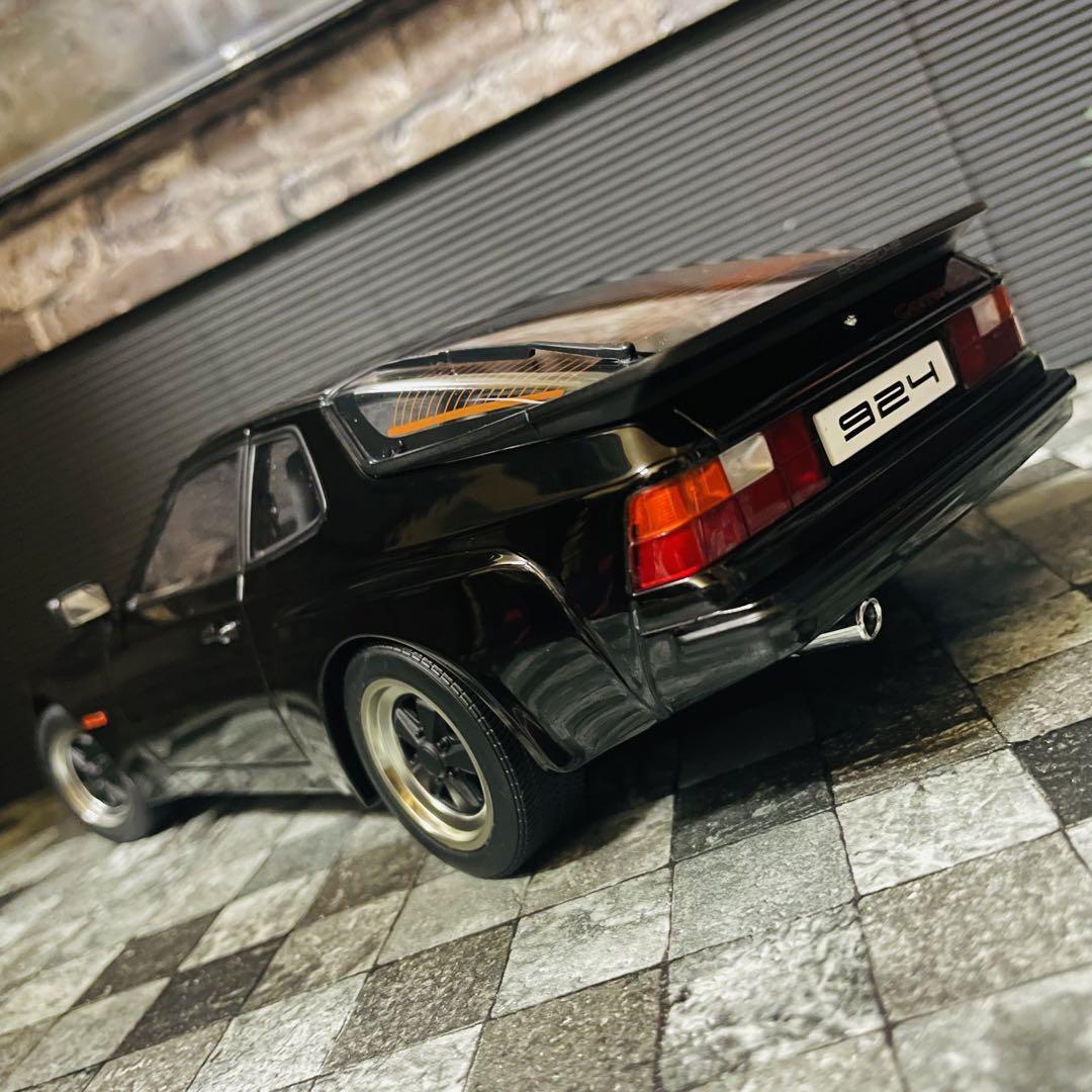 激レア！オートアート 1/18 ポルシェ924 カレラGT 1980 激レア！オートアート 1/18 ポルシェ924 カレラGT 1980 - メルカリ