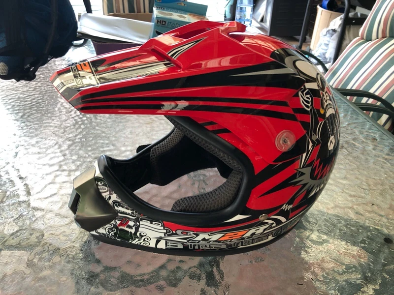 dirt bike helmets gumtree