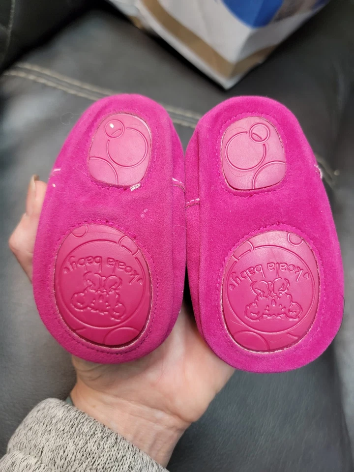 Koala rosa caliente bebé Mary Janes Foto 2 de 3