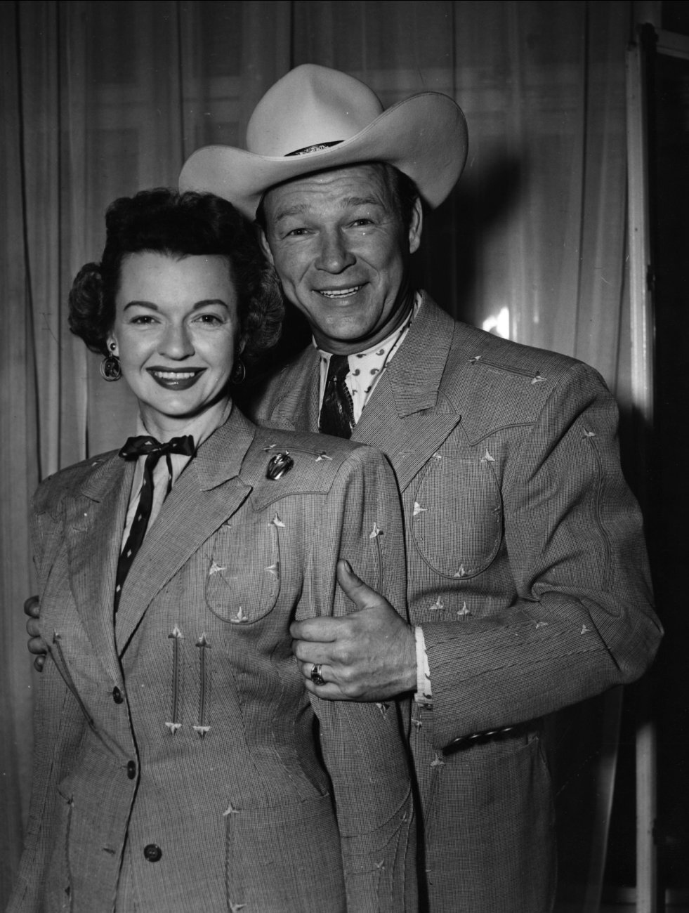 Roy Rogers And Dale Evans Black And White 8x10 Picture Celebrity Print