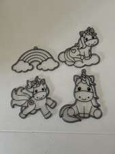 Kids 4 X Sun catchers Unicorn And Rainbow  Ready To Paint Create Art Colour