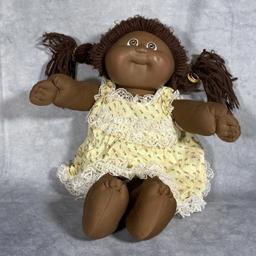 Cabbage Patch African American Girl Doll 1978-1982 Vintage Babydoll Brown Eyes