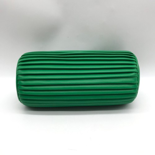 Like Dreams Green Pleated Laila Shoulder Bag - Picture 5 of 11