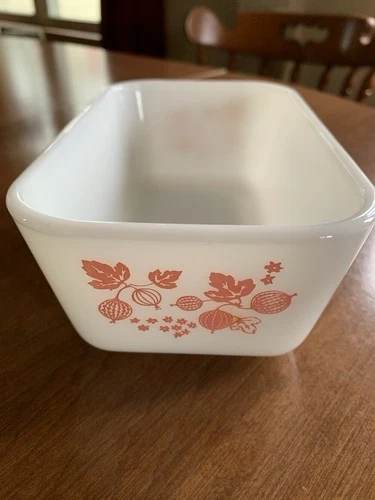 Vtg Pyrex Pink Gooseberry 1.5 Pint 0501 Refrigerator Dish No Lid 1950s USA