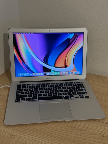 MacBook Air 2017 A1466 13” i5 1.8Ghz 8GB RAM 128GB SSD macOS Ventura Laptop - Afbeelding 2 van 11