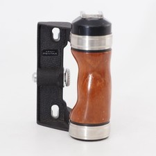 Asahi PENTAX 67 Wood Hand Grip Hot Shoe for 6x7 67II Camera Exc   13212