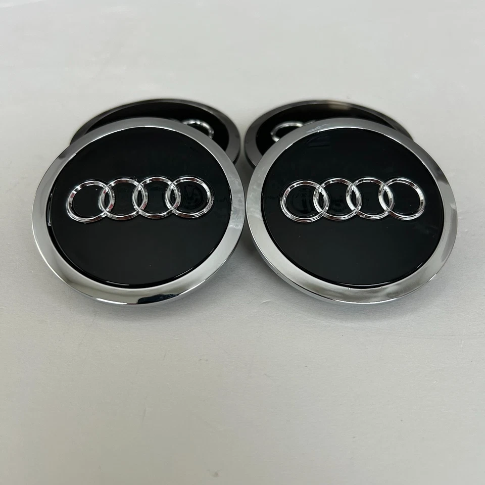 Conjunto de 4 tampas de cubo central de roda cromadas pretas 69 mm para Audi A3 A4 A6 Q3 Q5 TT - Imagem 2 de 4