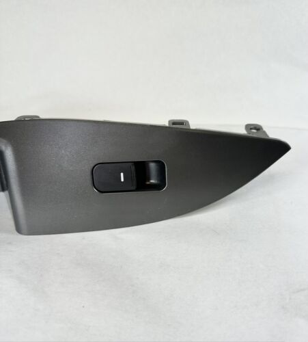 ⭐️ 2011-2015 Kia Optima right rear window switch 93580-2T500 OEM - Picture 2 of 6