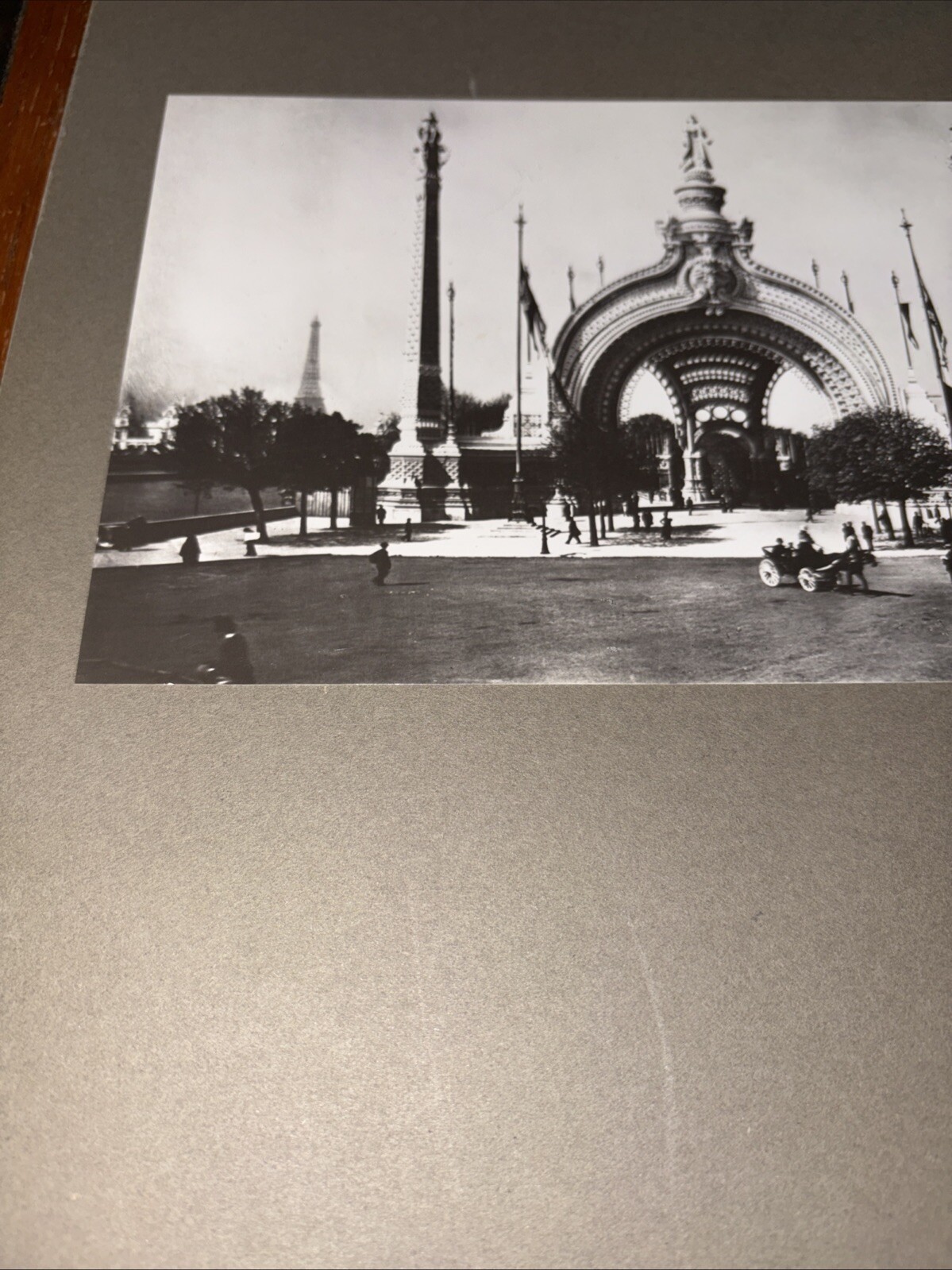 Picture 2 of 5
