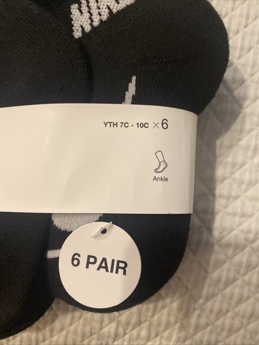 NEW Nike XXS Size4-5 Swoosh Logo Black Ankle Socks 6 Pairs NEW - Picture 3 of 3