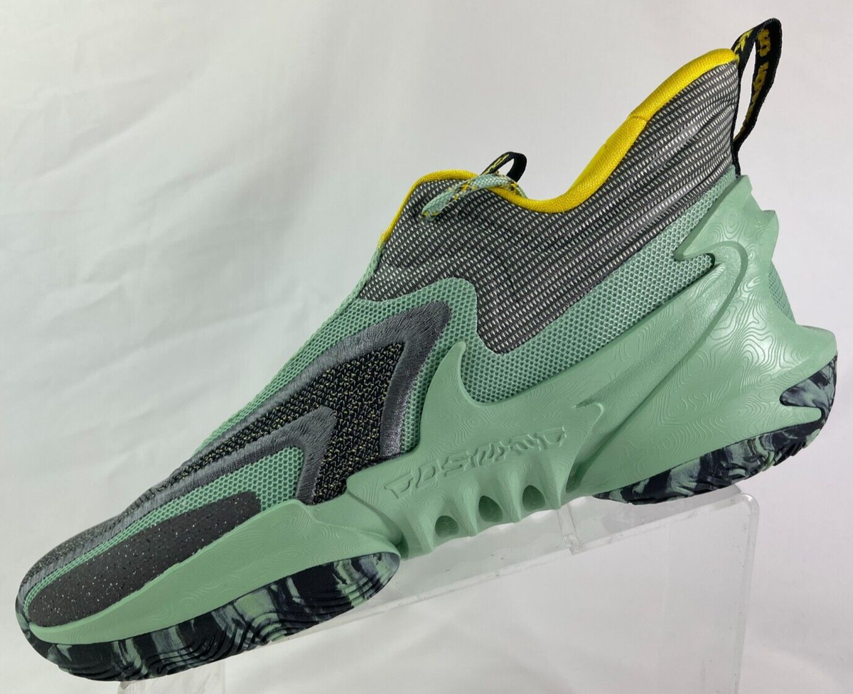 Nike Cosmic Unity 2 Enamel Green Multi Basketball Shoe  display picture 1