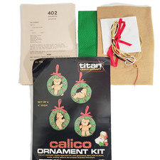 Titan Needlecraft Felt Ornament Kit Bears and Wreaths 402 Craft Open 1984