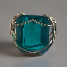 GoldTone Wire Wrapped Aqua Green Faceted Glass Stone Hand Made Sz 8 Ring N17