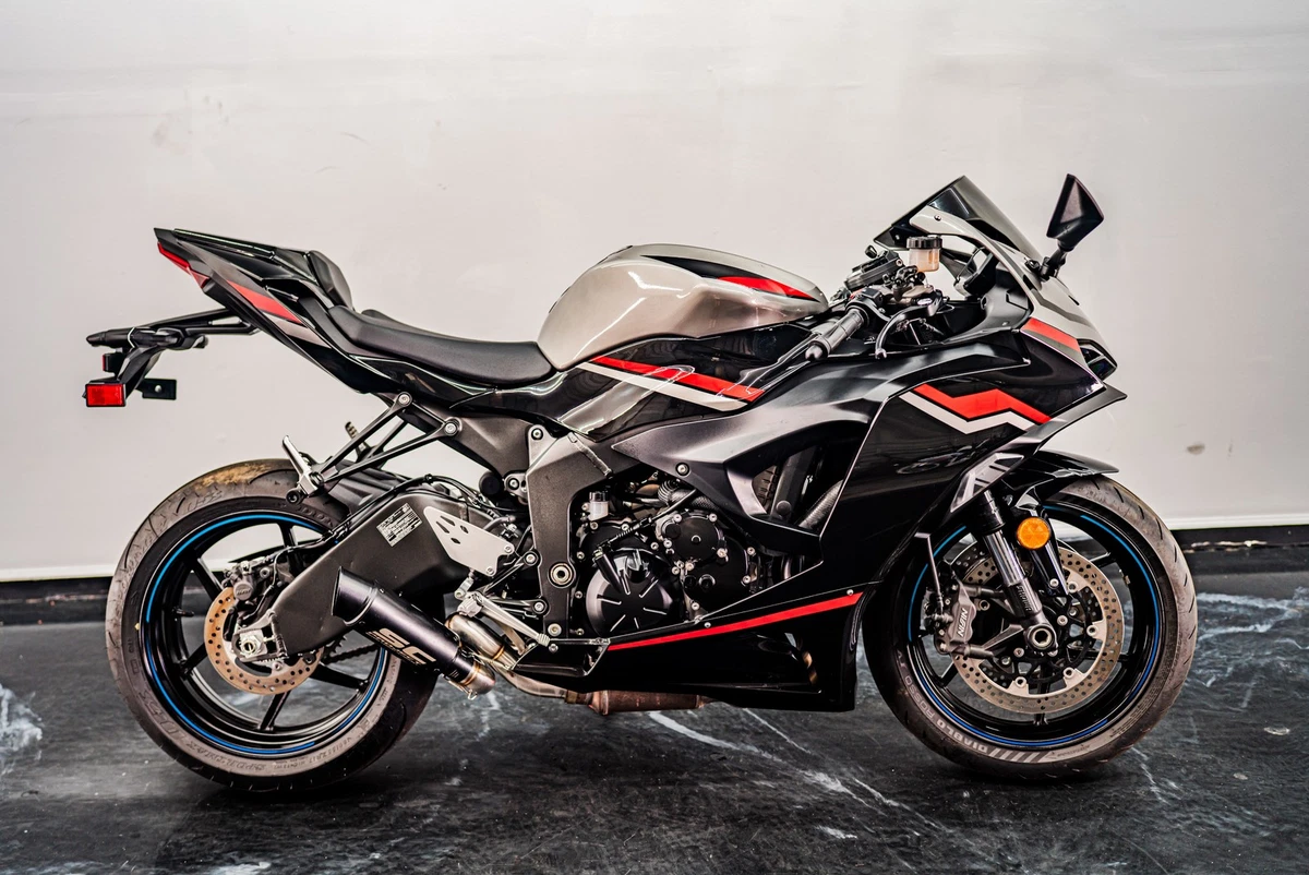 Kawasaki Less than 5,000 miles Motorcycles for Sale by Dealers for