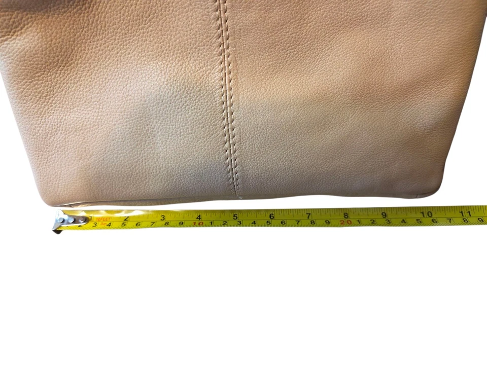 Bolso Bandolera Vince Camuto Cuero Caramelo Gris Crema Terciopelo Interior Foto 3 de 4