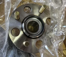 Detroit Axle K512174 Wheel Hub Assembly for 2001-2005 Honda Civic - Without ABS