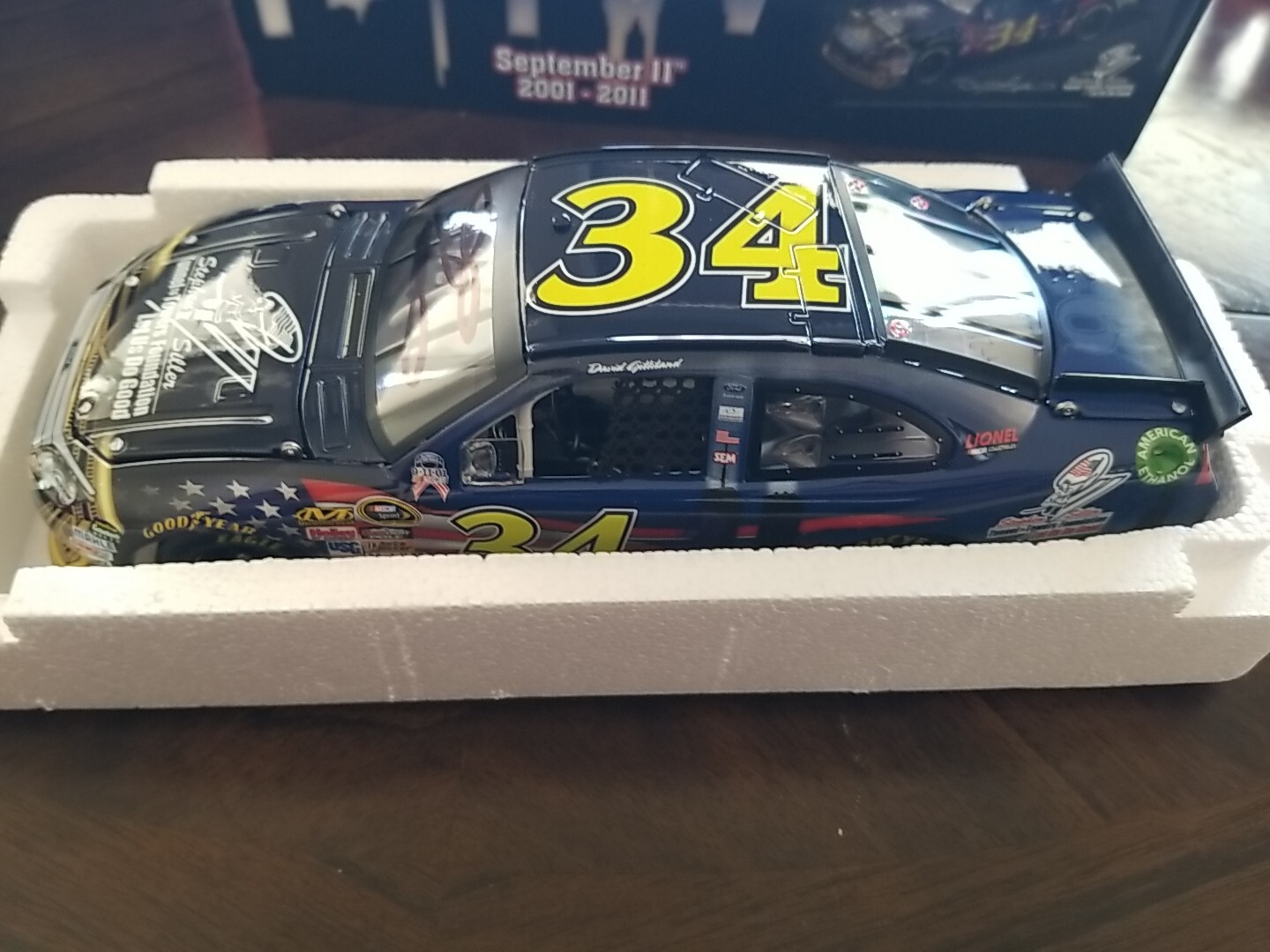 Picture 4 of 8