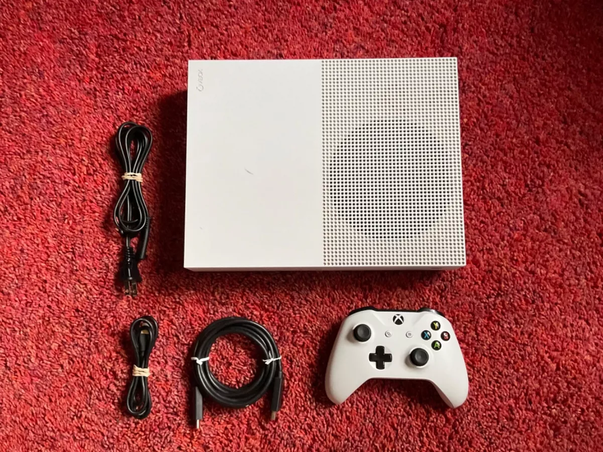 Xbox one S all digital edition bundle - video gaming - by owner