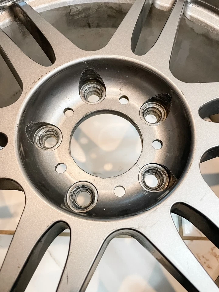 Ruedas Kosei Racing K1 TS JDM 17x7 +50 Gunmetal 2x Foto 2 de 4