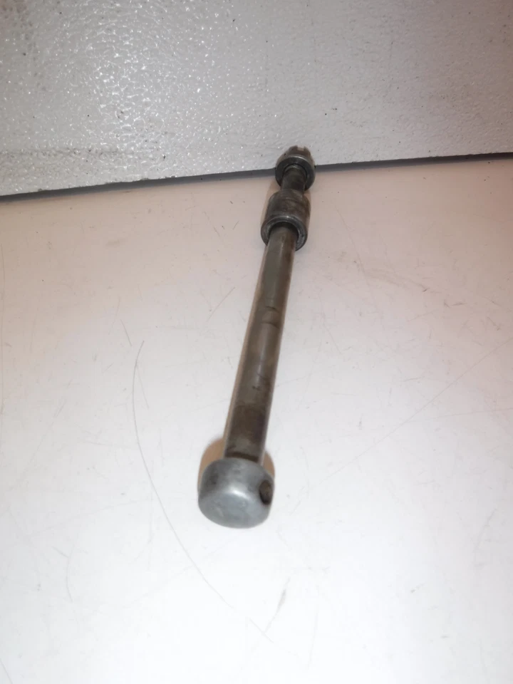 Honda SL100 1972 rueda delantera eje pivote perno Foto 2 de 4