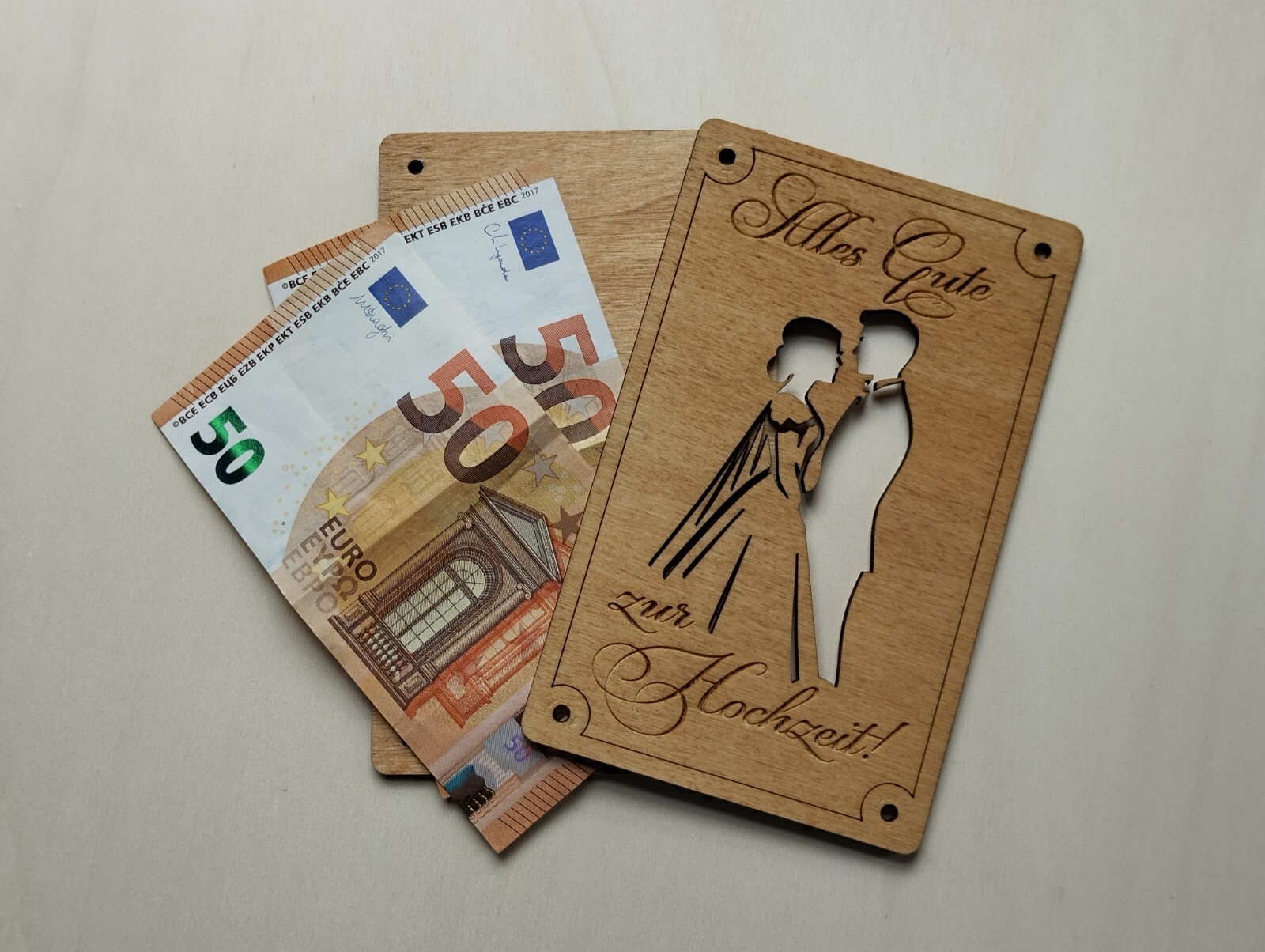 Elegante Geldgeschenk-Karte für Hochzeiten – Ideal für Geldgeschenke in Teakholz