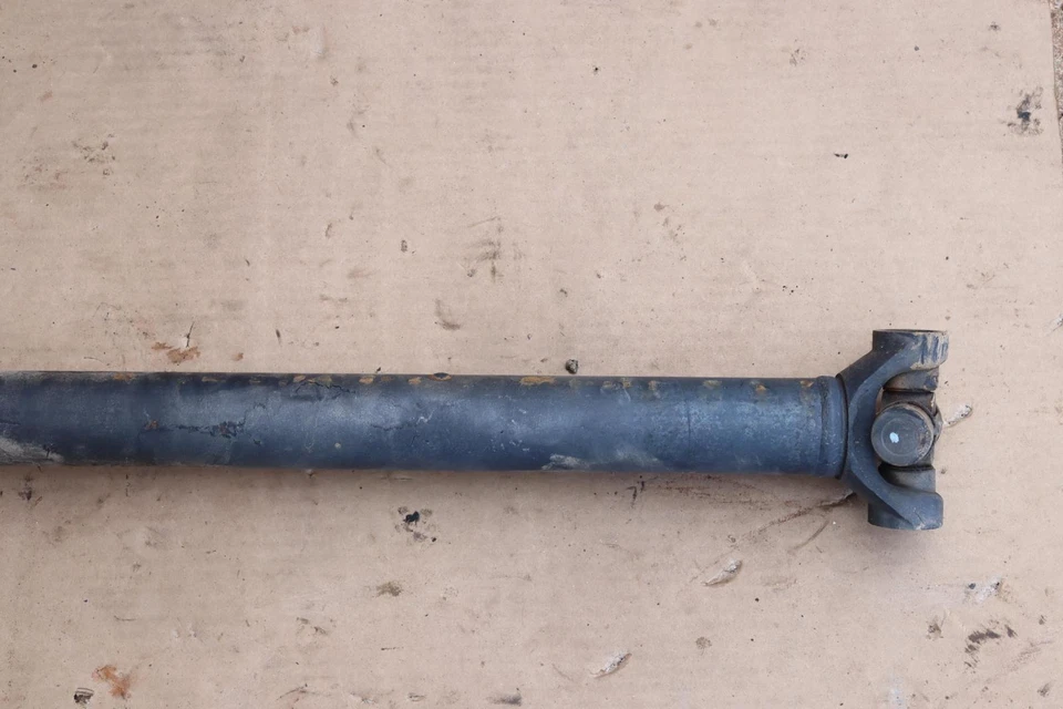 2020-2023 CHEVY SILVERADO 2500 HD 100-СКОРОСТНАЯ ТРАНСМИССИЯ ДИЗЕЛЬНЫЙ ПЕРЕДНИЙ КАРДАННЫЙ ВАЛ OEM - Изображение 2 из 4