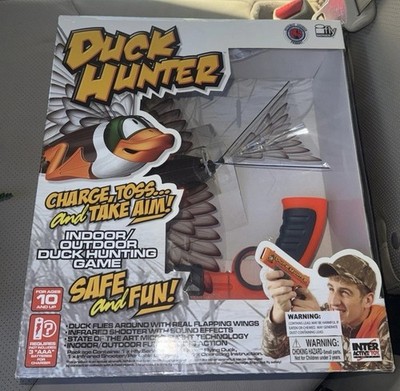 NIB -  Toy Concepts Duck Hunter Indoor Outdoor Safe Hunting Shooter Toss Game
