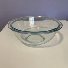 Pyrex #323 Clear Glass Nesting 8.5” x 3.5” Mixing Serving Bowl 1.5 Quart USA