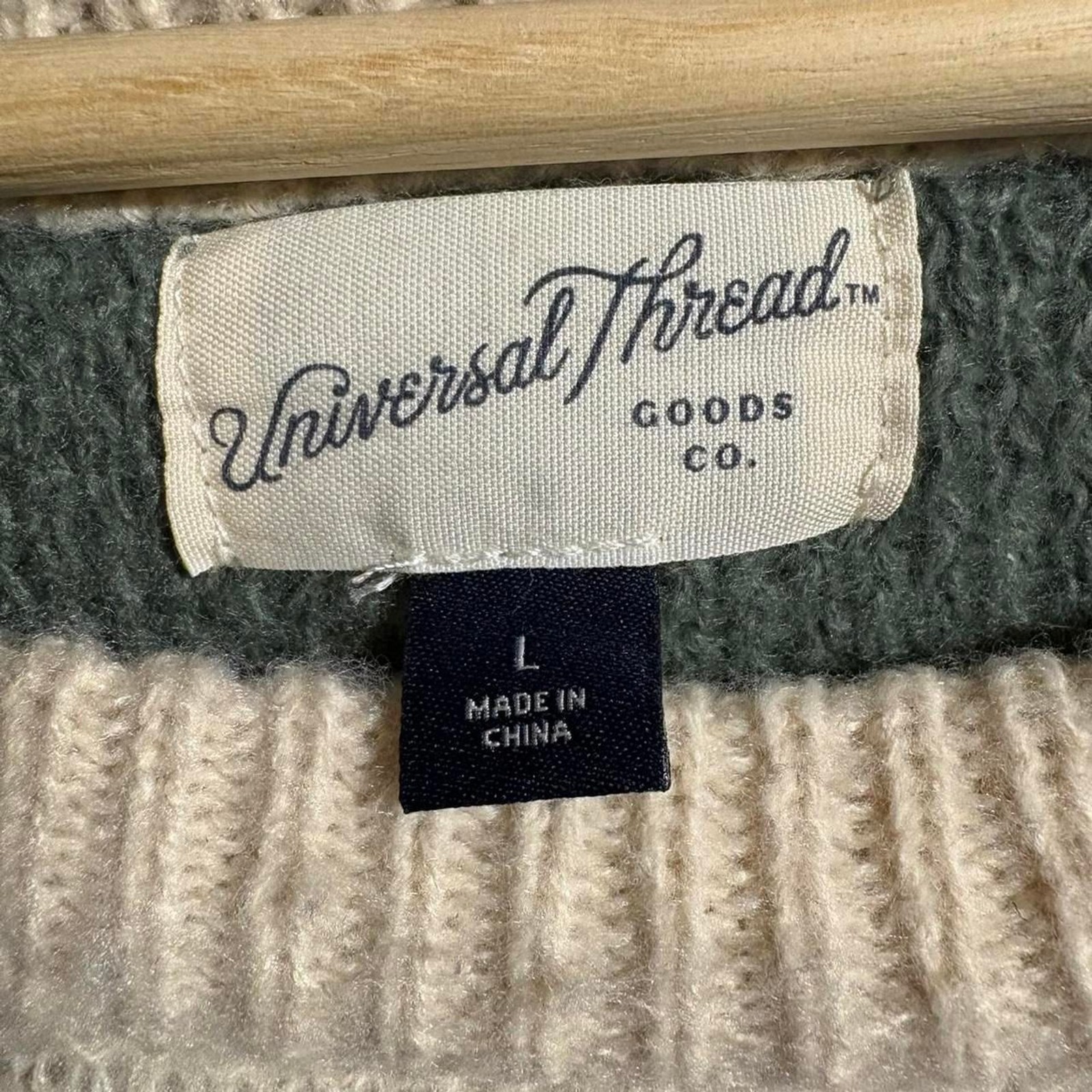 Universal-thread Men's Multi Jumper - image 2