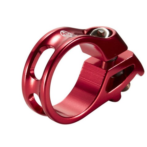 Красный спусковой зажим для переключателей X7X9X0XXXX1 и пульта дистанционного управления капельницей 6690₽