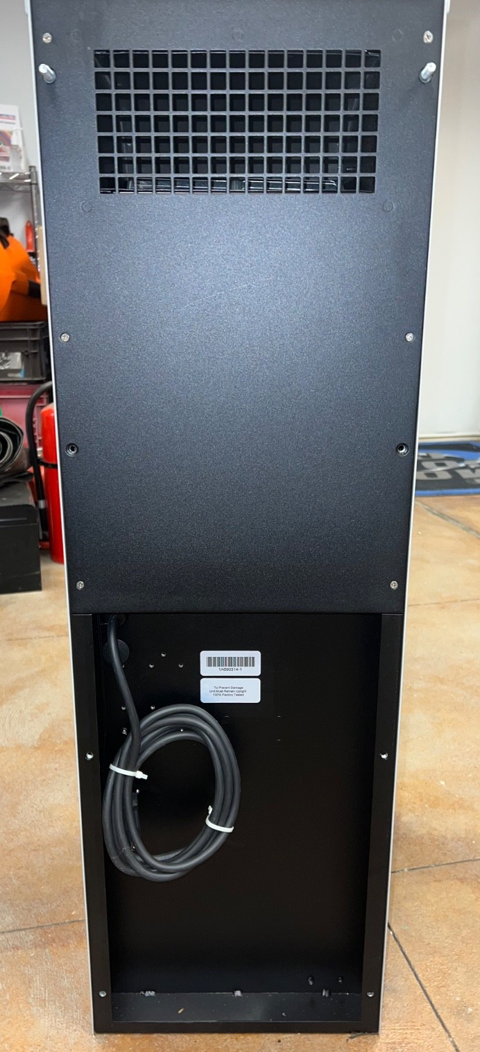 ICE QUBE INC, INDUSTRIAL COOLING EQUIPMENT IQ6000VXS 6000 BTHU 120 volt 1 phase