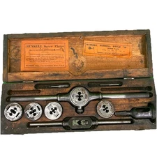 Russell Screw Plates Have Double Reversible Dies B9 Style B with Case VTG