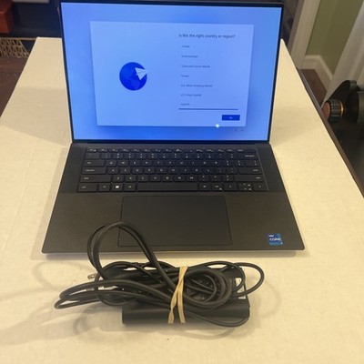 Dell XPS 15 9510 16'' Core i7-11800H 2.3GHz 8GB RAM 512GB SSD RTX3050