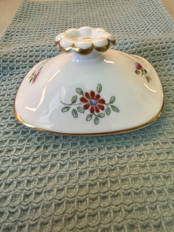 Wedgwood Cuckoo Williamsburg Teapot Lid ONLY Replacement - Made in England