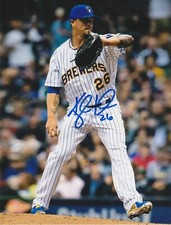 KYLE LOHSE MILWAUKEE BREWERS  ACTION SIGNED 8x10