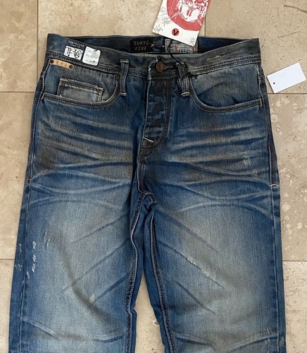 TOKYO FIVE MENS JEANS DENIM STRAIGHT CUT TRUE SIZE 30W 32L MED BLUE & MUDDY - Picture 2 of 12