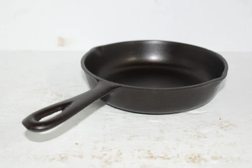 BSR Red Mountain No. 3 Skillet