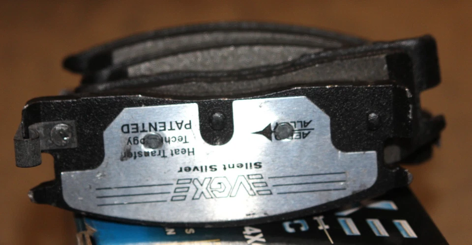 Fits 88-95 Isuzu Amigo Pickup Trooper VGX Rear Brake Pad Set MF398 NEW - Image 2 of 2