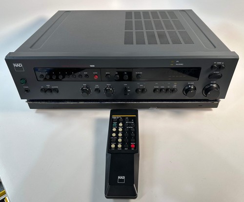Sintonizzatore preamplificatore NAD 1600 con stadio phono - Foto 6 di 23