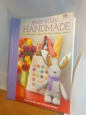 Everyday Handmade 24 Practical Projects for the Modern Sewist by Adrienne Smitke