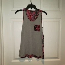 Junior's  sz XS Red Pattern & Gray Tank Top by Rue 21