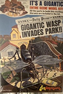 Fundimensions Gigantics Gigantic Wasp Diorama Kit Unassembled Not Painted 1975