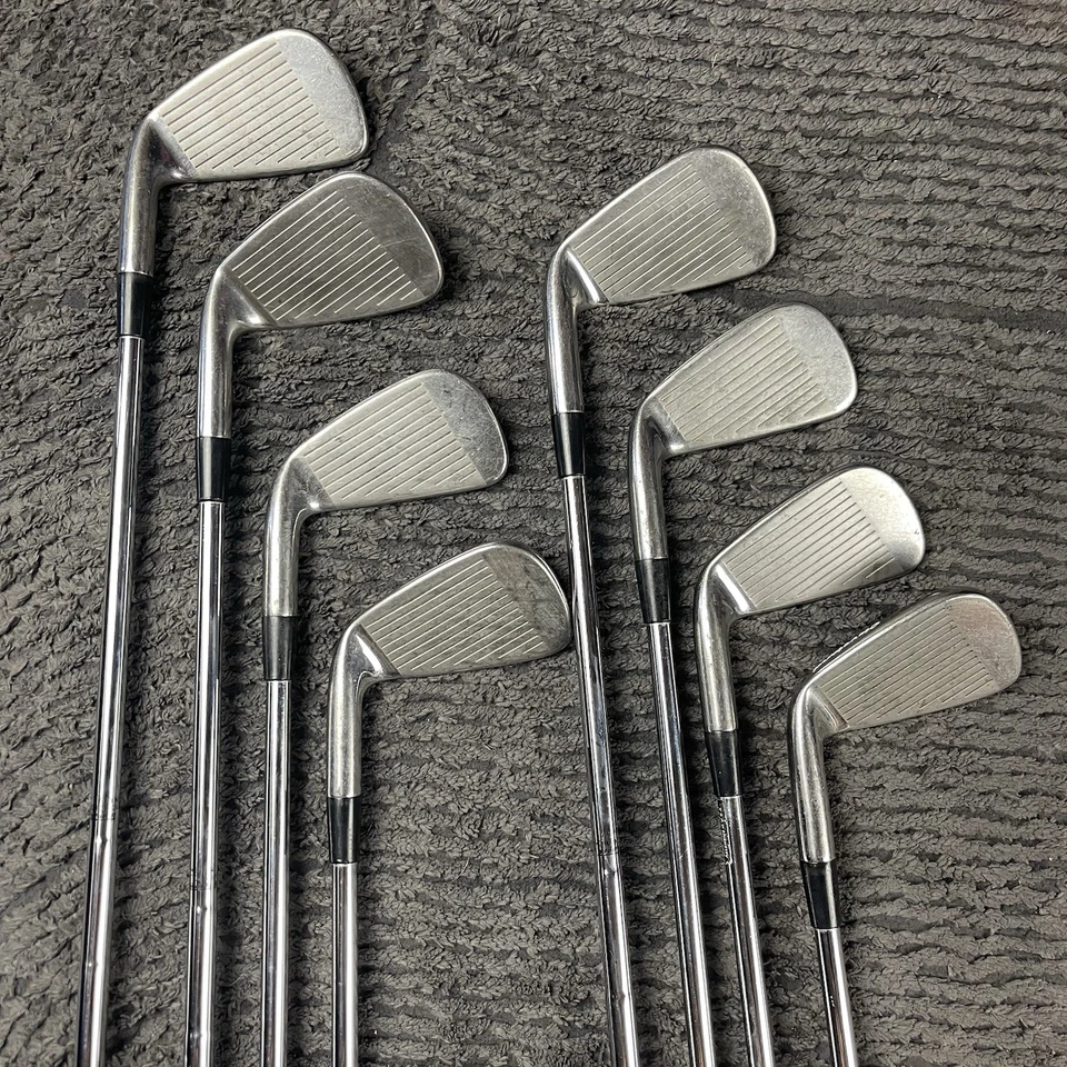 Cleveland CG2 Iron Set 3-PW True Temper Dynamic Gold Shafts Men’s RH Large Grips - Image 3 of 4