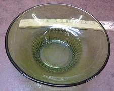 Vtg Mid-Century E.O. Brody CO M2000 Cleveland Ohio Green Glass Dish Bowl Scallop