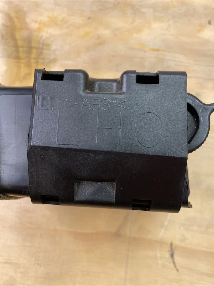 Lincoln Continental 1998 1999 2000 2001 2002 tablero exterior izquierdo ventilación de aire Foto 4 de 4