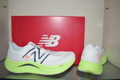 New Balance Men\'s Size 9 FuelCell Propel v4 Shoes White/Green MFCPRCA4 NIB Men main image 4