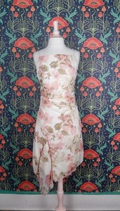 Vintage 90's Y2K Ivory Pink Floral Asymmetrical Romantic Pointy Hem Slip Dress